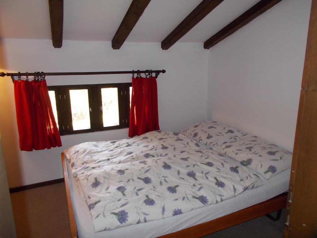 Casa Bianchi Villa Rovio Bilik gambar